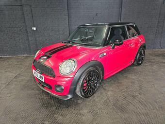 Photo of MINI Hatch